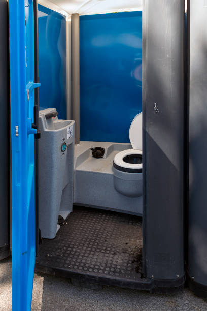 Best Portable toilet rental cost  in Clyde, OH