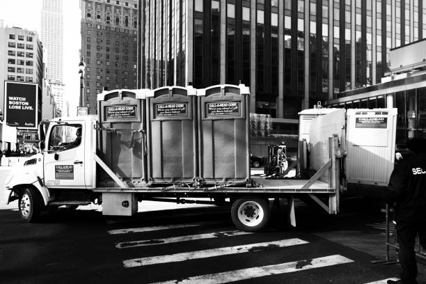 Best Porta potty rental near me  in Clyde, OH